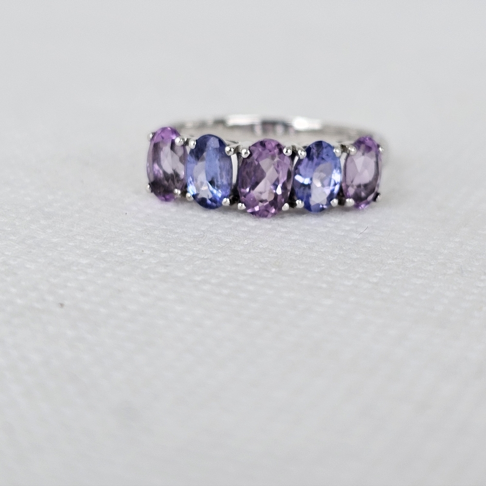 Earth Mined Tanzanite & Amethyst Ring in Sterling Silver Sz 7!